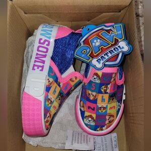 Paw Patrol Kids Slip On Sneakers New in the Box NWT Size 6